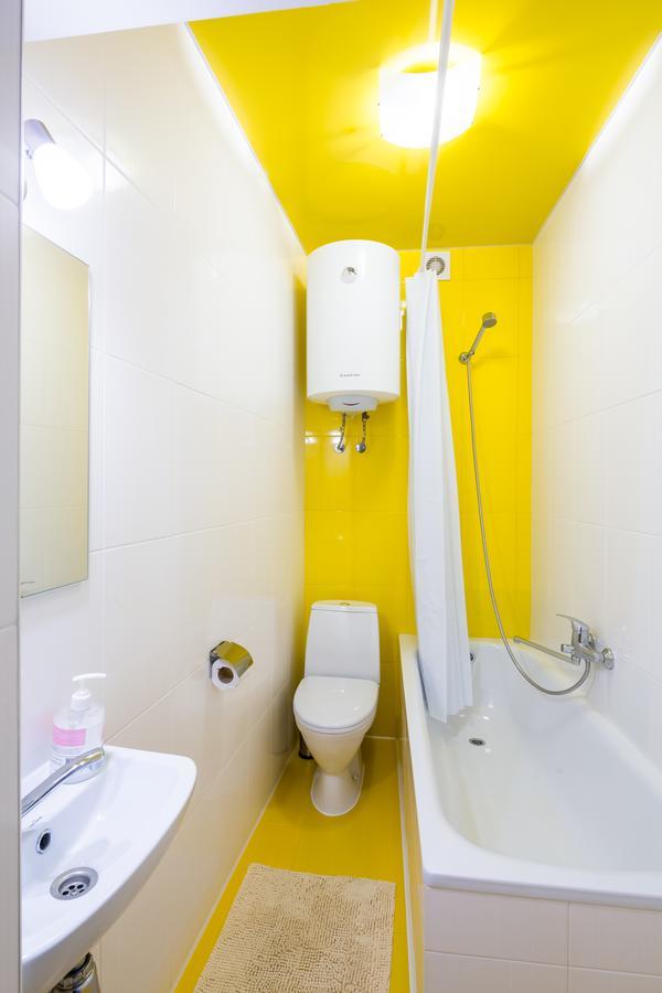 Apartment On Pekarska Street Зі Світлом! Lviv Kültér fotó